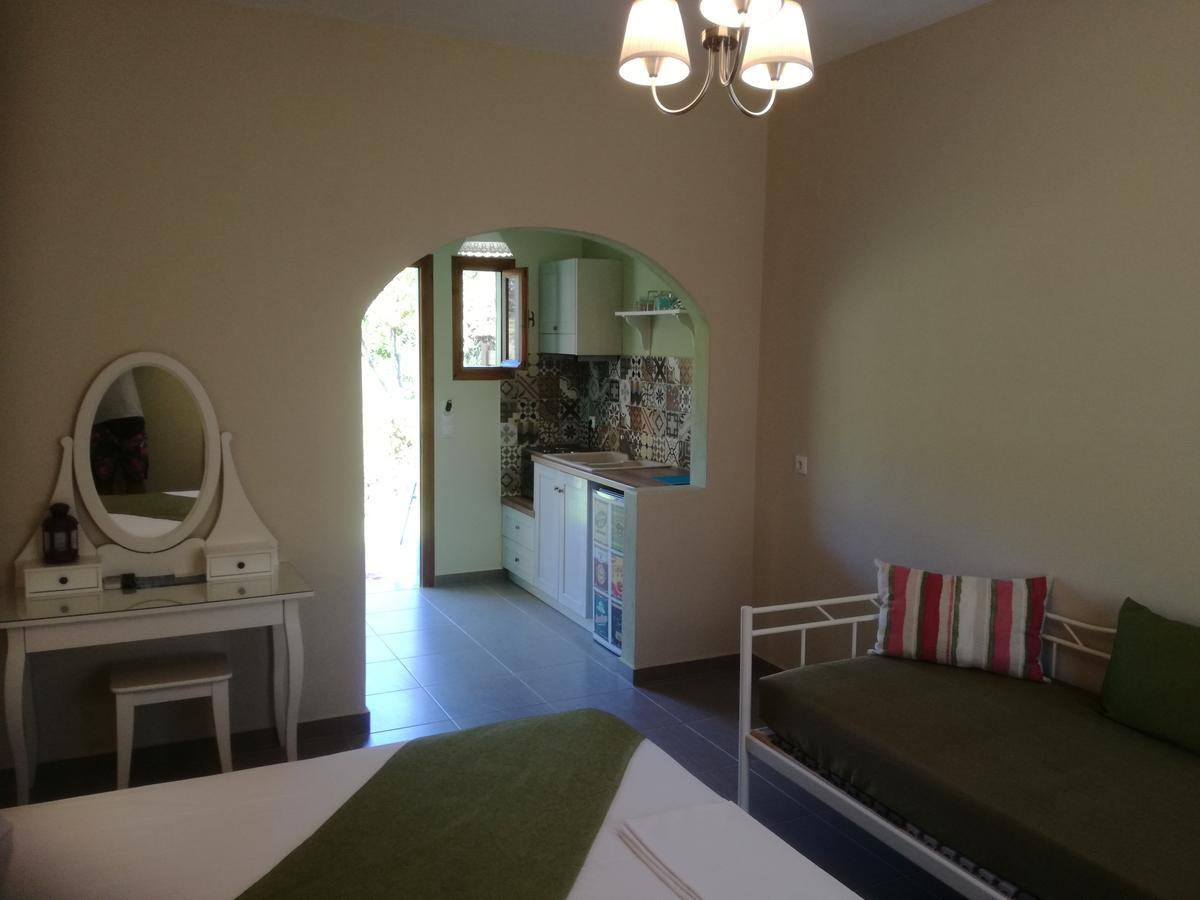 Kallisti Seaside Studios Skopelos Agnontas Extérieur photo